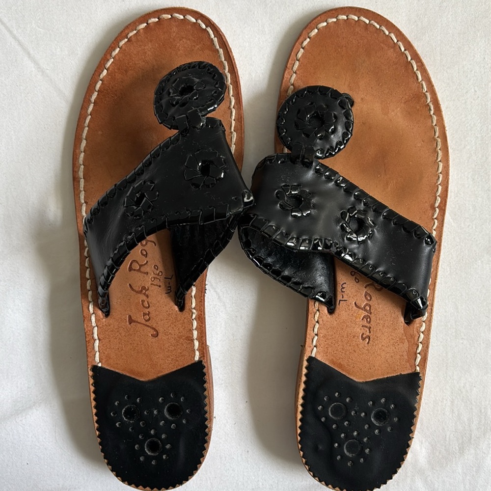 Jack Rogers Jack flat sandal in black patent leather - Picture 2 of 8